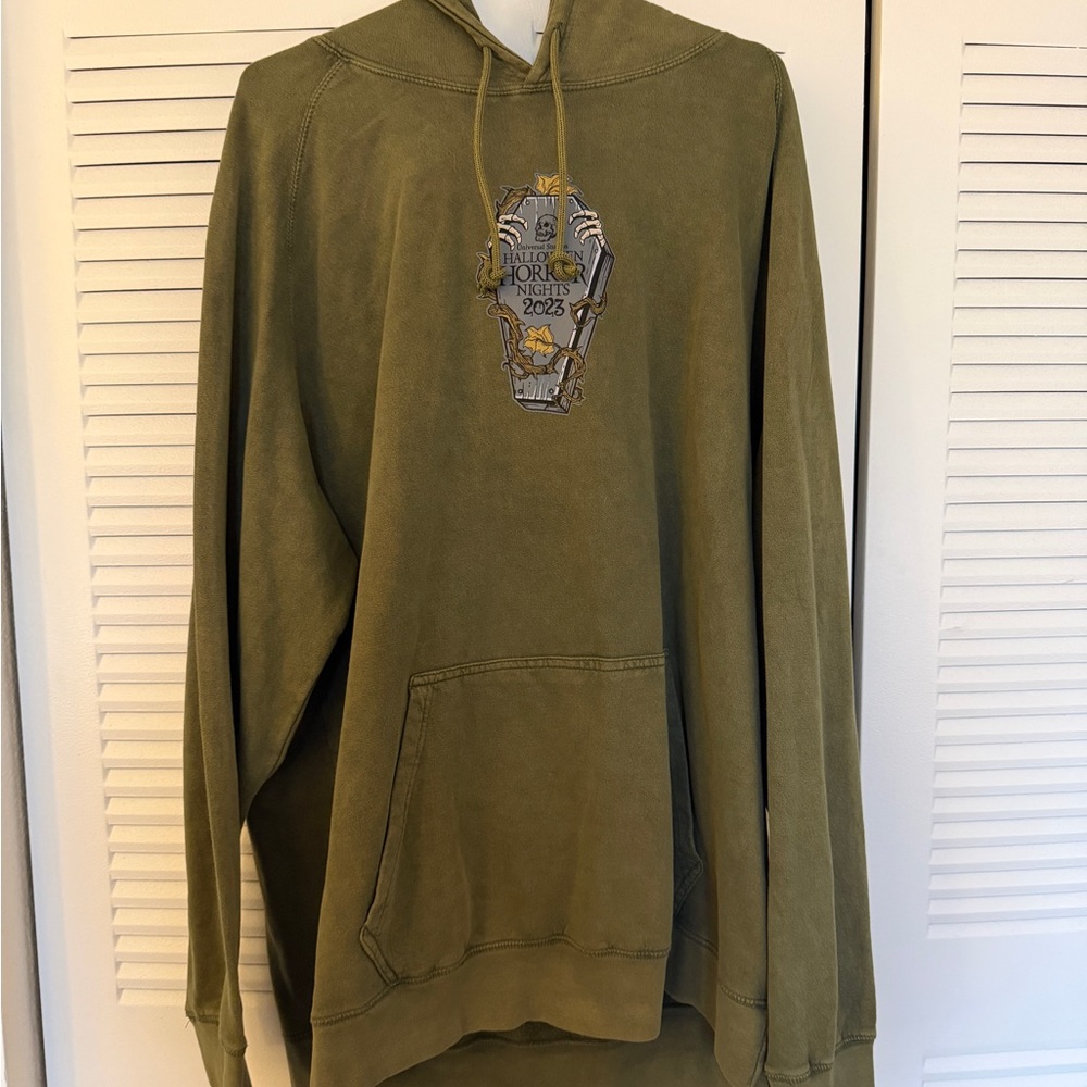 Halloween Horror Nights 2023 XXL Hoodie